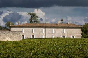 Frankreich. Aquitaine. Gironde. Saint Emilion. UNESCO Weltkulturerbe. Blick auf Weinfelder