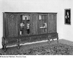 Bücherschrank