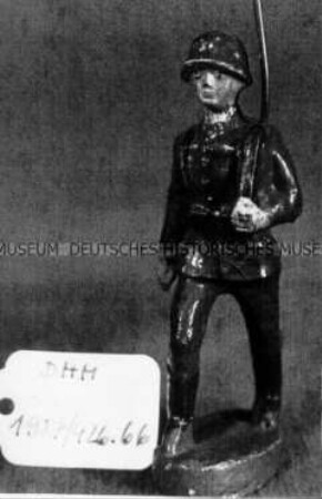 Infanterist, marschierend