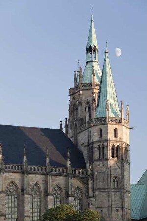 Katholische Domkirche Beatae Mariae Virginis - Erfurter Dom - Marienkirche — Turmgruppe — Südlicher Chorturm — Dach