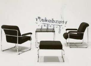 Sitzgruppe : Leipzig. Leipziger Herbstmesse, 1983. Sitzgruppe. Metall, Holz, Polsterung mit Mischgewebebezug dunkelbraun (1983; VEB Metallwaren Naumburg)