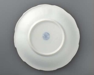 Untertasse "Moabiter baroque Form"