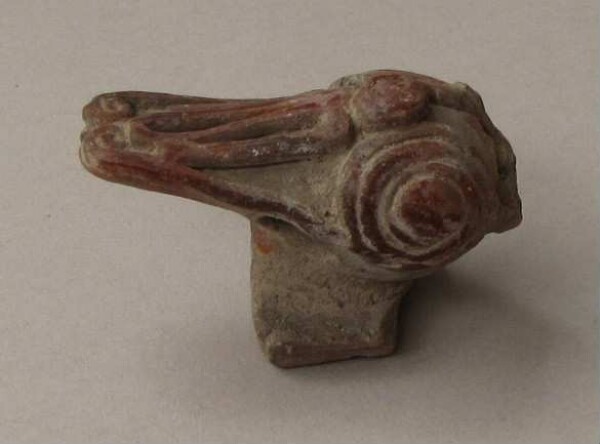 Clay animal head (fragment)