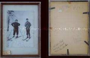 Wilhelm Pieck und Sepp Schwab auf Skiern (gerahmt)