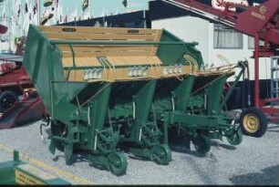Fotografie: Pflanztechnik, Kartoffel, Kartoffellegemaschine