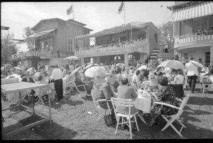 Iffezheim: 100 Jahre [Rennbahn] Iffezheim, Club-Tribünen