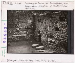 Trier, Dom: Grabung im Garten des Bischofshofes 1950, Südostecke der Konstantinischen Basilika