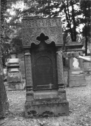 Grabstein 186 [Hahn S. 167 Grab-Nr. 144]