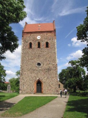 Blumberg, Ahrensfelde, Kirchstraße 1