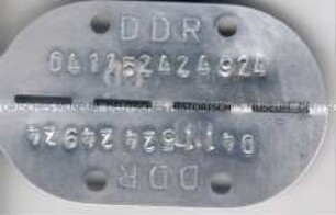 Erkennungsmarke der Nationalen Volksarmee der DDR (NVA)