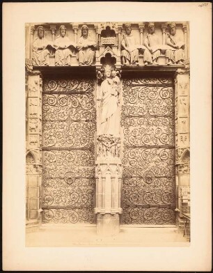 Notre Dame, Paris: Portal