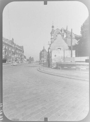 Dresden-Loschwitz, Körnerplatz 3. Ehem. Restaurant "Bräustüb'l" (1882). Giebelansicht von Südost