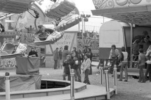 Deutsch-amerikanisches Volksfest auf dem ehemaligen Flugplatz an der Erzbergerstraße
