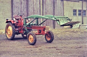 Geräteträger RS 09 mit Frontlader T 150