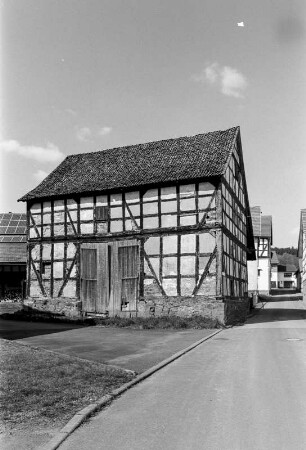 Scheune (Scheune, Fachwerk); Haina, Heckwaldstraße (Römershausen) 3