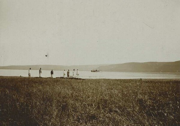 The Wissmann harbour near Bismarckburg seen from SSO.