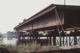 Autobahnbrücke über die Nordelbe (Moorfleetbrücke)/Hamburg