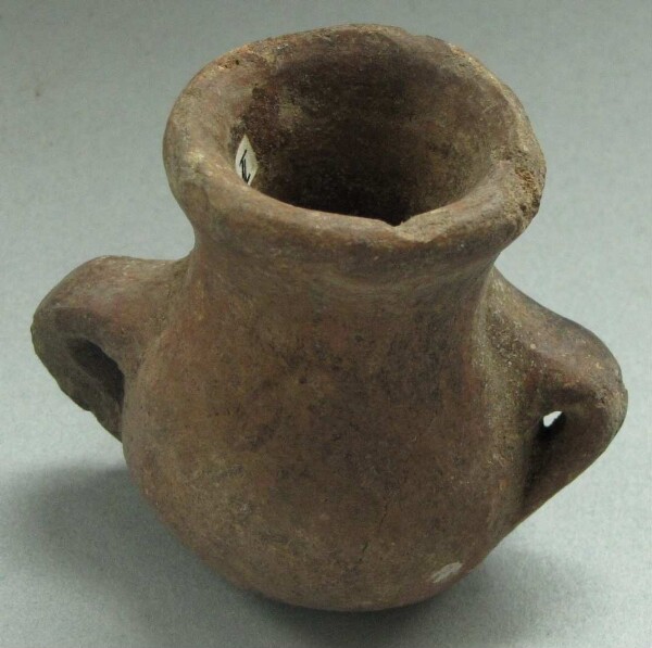 Clay vessel