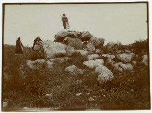 [?, Dolmen]