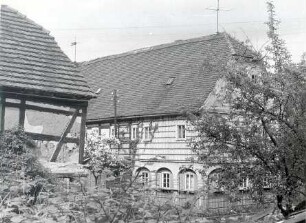 Wohnhaus in Drehsa : Bauwesen - Exterieur. Ort: Droždźij / Drehsa. Wohnhaus in Drehsa, Haus Nr. 17.