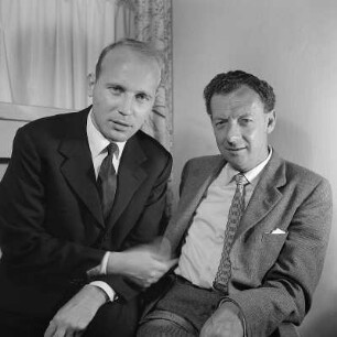 Hans Werner Henze (geb. 01.07.1926) und Benjamin Britten (22.11.1913 - 04.12.1976)