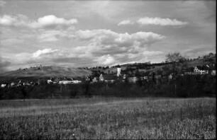 Bad Bellingen: Blick von der Autobahntrasse auf Bad Bellingen