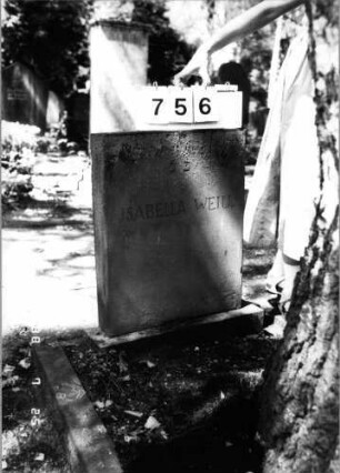 Grabstein 756