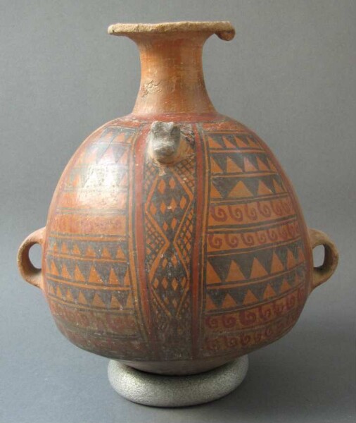 Clay vessel