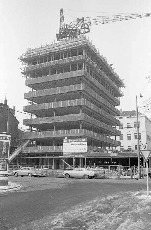 Richtfest für den Neubau der Gothaer Feuerversicherung in der Karlstraße 87.