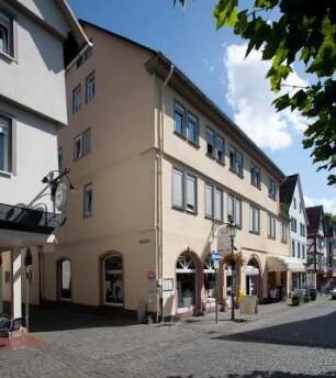 Zum Löwen; Lich, Unterstadt 10, Unterstadt 8
