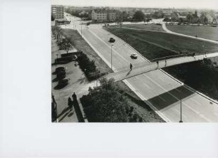 Fußgängerbrücke, 1971