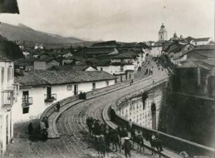 Einfahrt von Quito, Süden