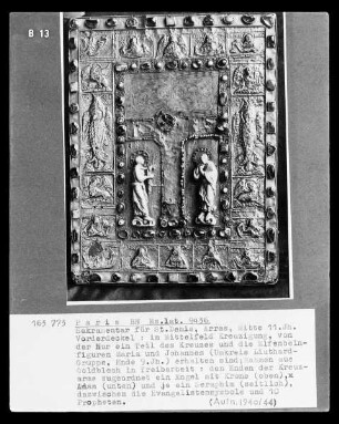 Missale aus Saint-Denis — Bucheinband mit verschiedenen christlichen Darstellungen