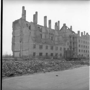 Negativ: Ruine, Grazer Damm 221, 1950