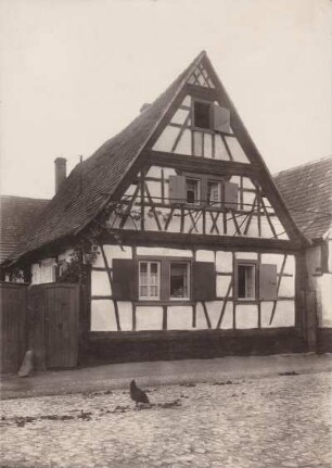 Hauptstraße. Fachwerk. Hofanlage