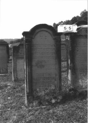 Grabstein 55