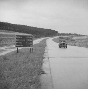 Autobahn nahe der Ortschaft Wildeck-Bosserode, wenige Meter östlich der Unterführung Verlängerung Jägerstraße