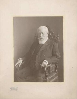 Großherzog Friedrich I., sitzend, Kniestück.