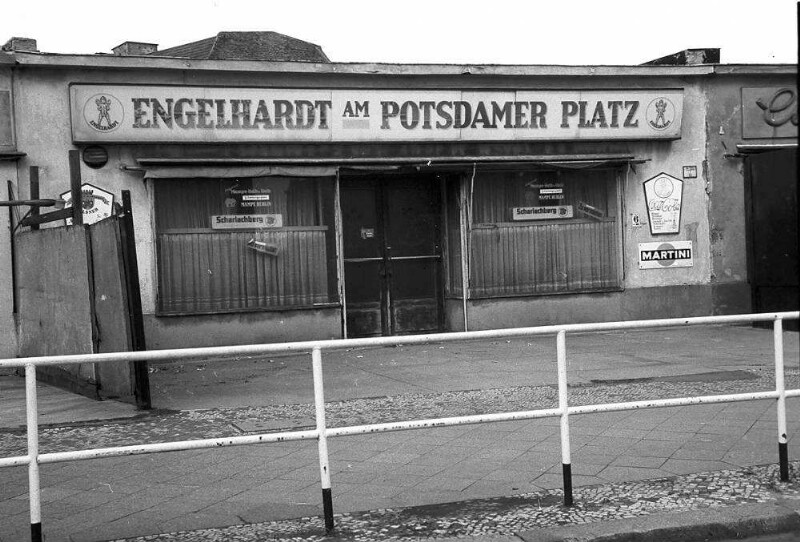 Berlin: "Engelhardt Kneipe" am Potsdamer Platz