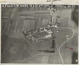 Fabrik östlich Lechhausen (1000 m)