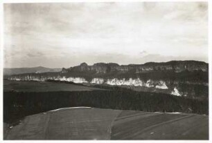 Schrammsteine. Blick von der Kaiserkrone nach Norden