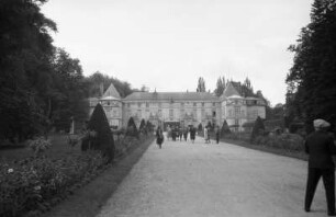 Frankreich, Marseille : Reiseaufnahmen aus Frankreich, Marseille. Park mit Chateau