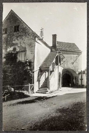 Österreich, Steyr. Gebäude mit Treppenaufgang