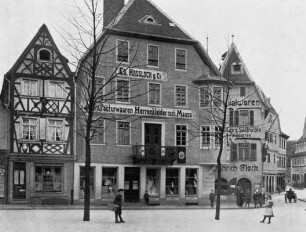 Ehem. Gasthaus ''Zur Armbrust''; Bensheim, Marktplatz 22