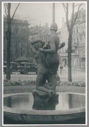 Brunnen Aufruf, 1914/17, Bronze