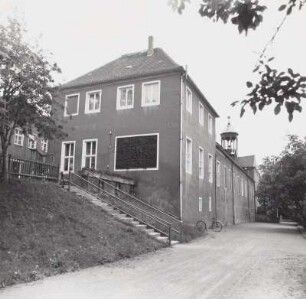 Schloss, Trossin