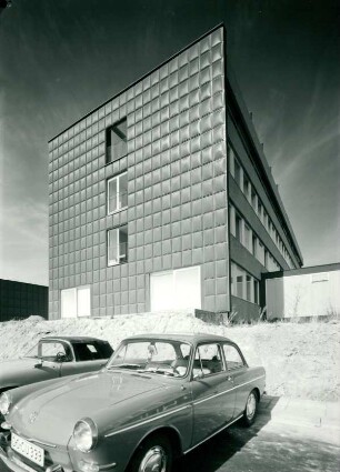 Scott & Bowne, 1967
