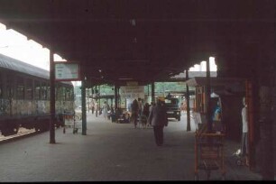 Gießen Hbf. Bahnsteig 1 Zuganzeiger