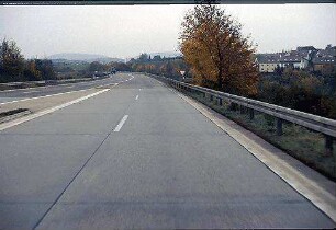Ausfahrt Nebenfahrbahn (Nürnberg Richtung Stuttgart) [Ausfahrt aus Nebenfahrbahn Würzburg->Stuttgart]