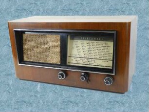 Röhrenradio Telefunken 755 GW (1937)